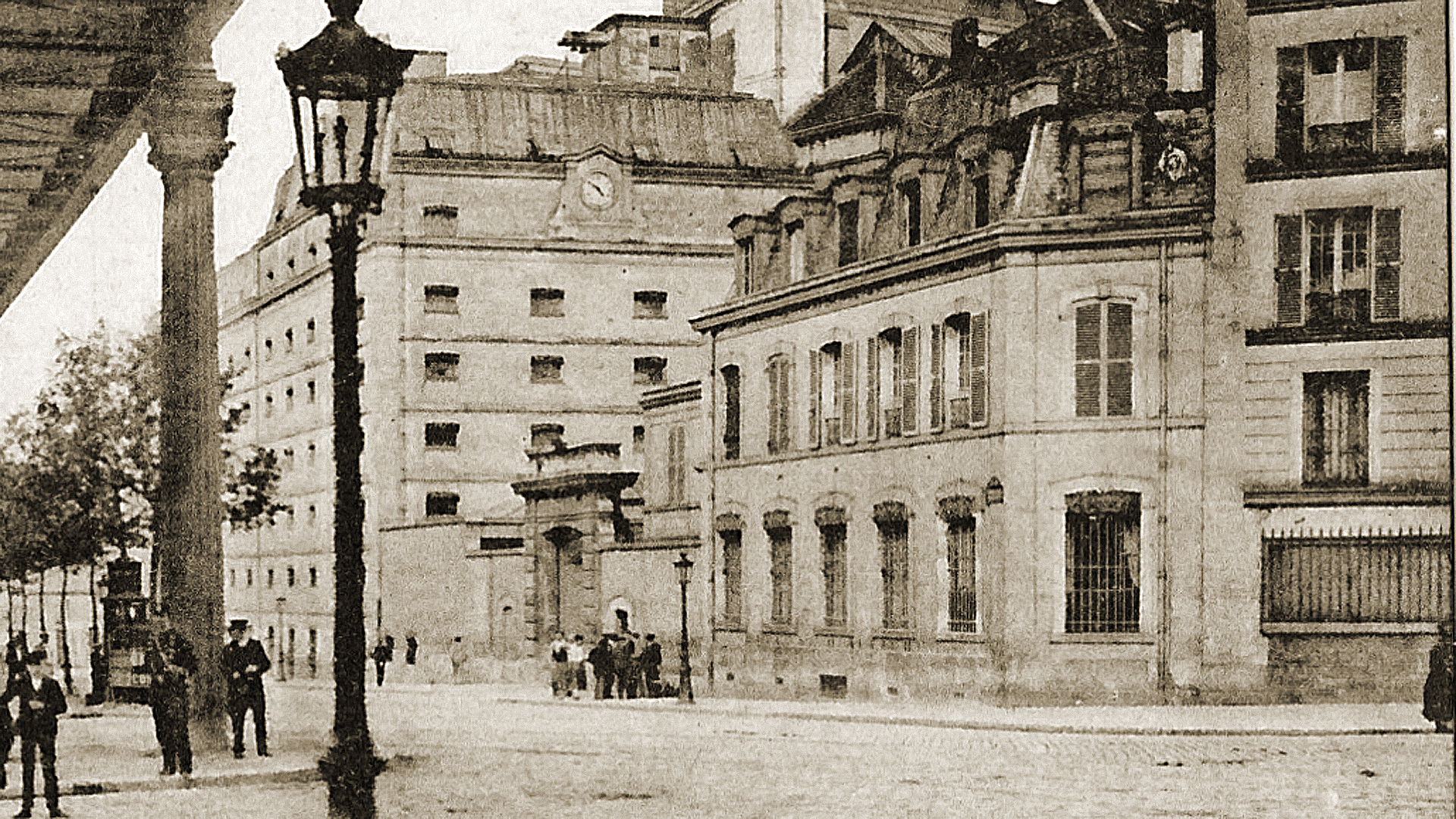 Raffinerie Say vue depuis la rue Jeanne d'Arc